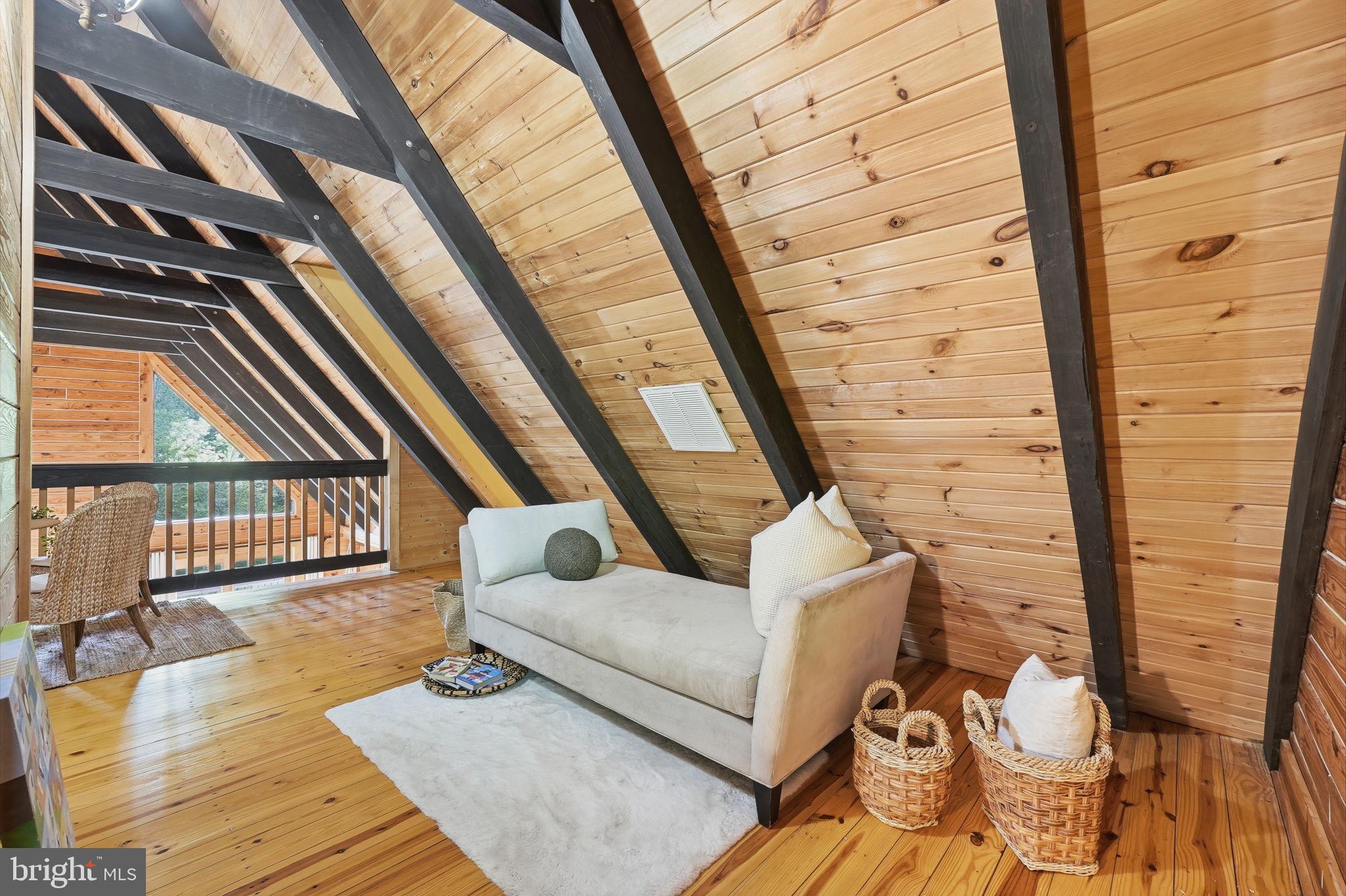 STAFFORD HEIGHTS - Residential