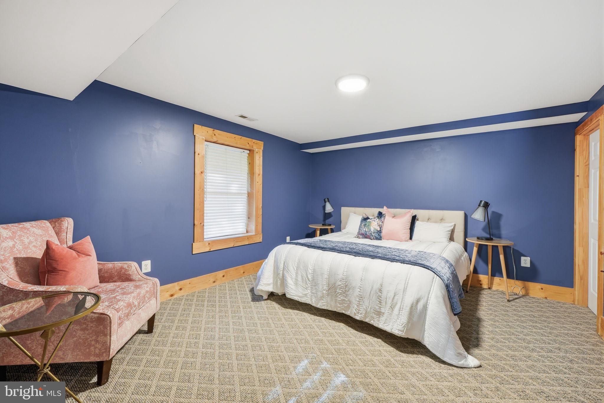 STAFFORD HEIGHTS - Residential