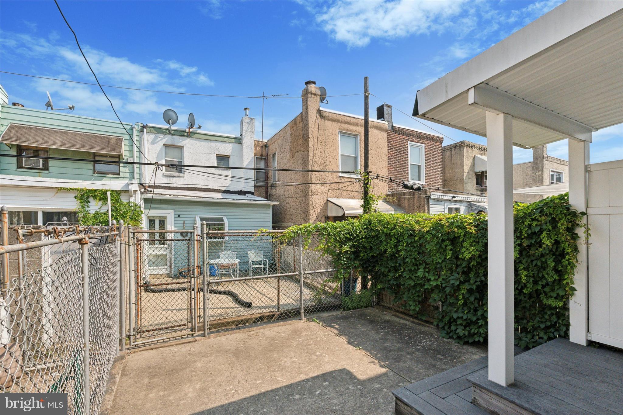 PORT RICHMOND - Residential