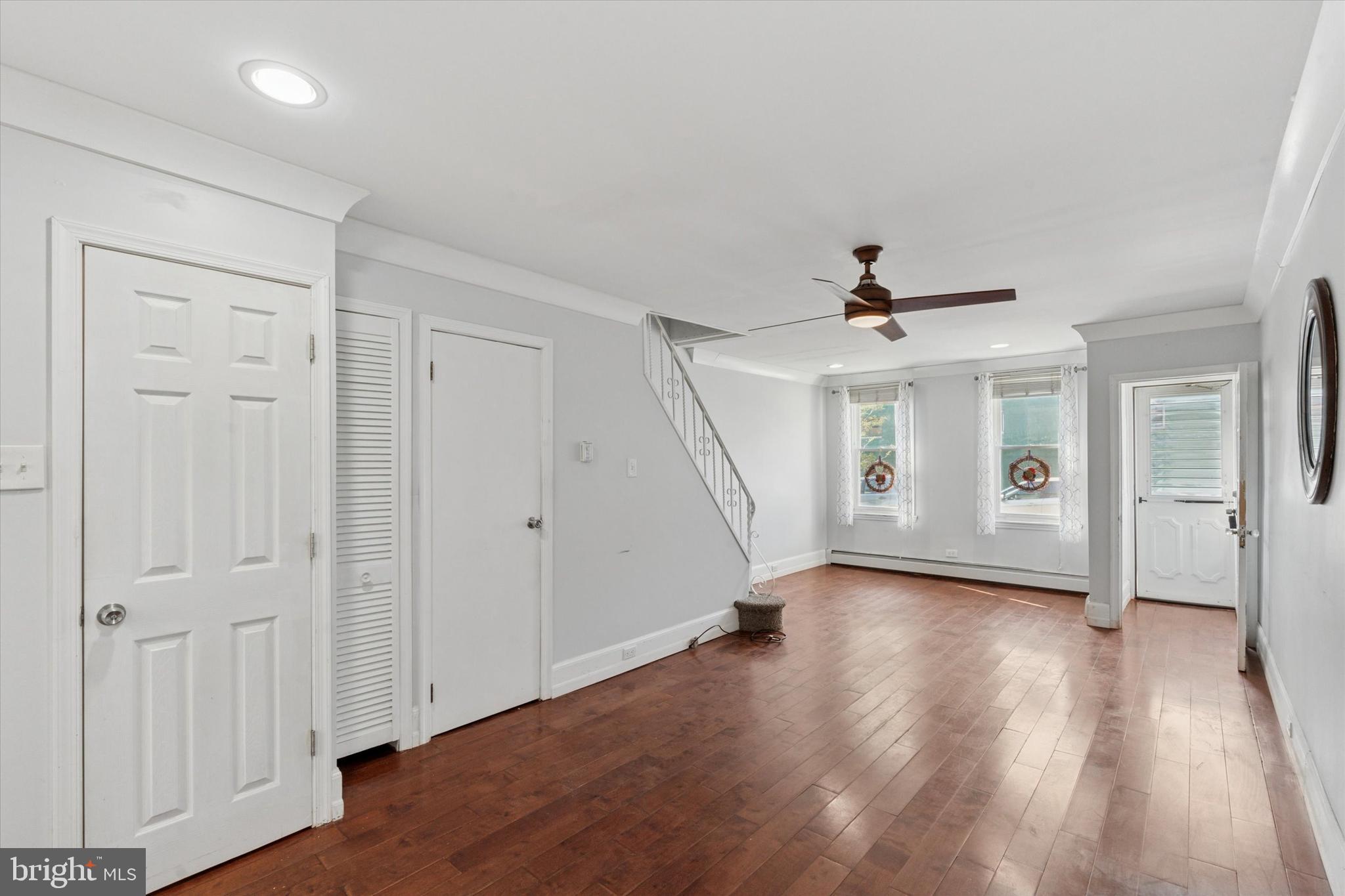 PORT RICHMOND - Residential