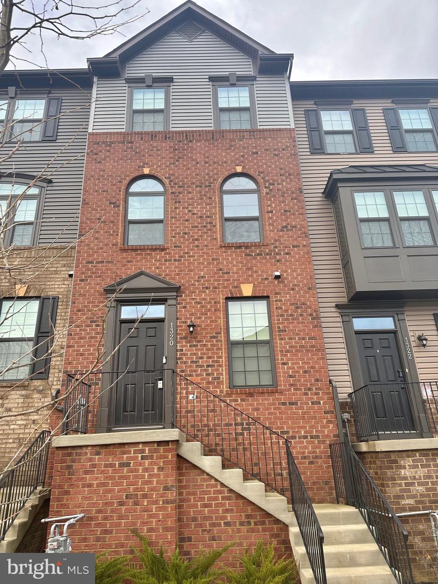 Beautiful Garage Townhouse 3 Bedrooms 4 Full Bathrooms  with Bonus 4th Level Loft with Bedroom & Full Bathroom, Spacious Kitchen w/ Granite Counters, Stainless Steel Appliances , Large Center Island, Pantry and Breakfast Nook, Large Deck off Kitchen,  Primary Suite w/ Walk-in Closets, Tray Ceiling , Primary Suite  Full Bathroom w/ Dual Sinks w/ Spacious Separate Shower, Rec/ Study/ Open Rec Room Area on same floor as Primary Suite, Laundry with Washer and Dryer combo, 4th Level Loft with Huge Bedroom with Large Full Bathroom with Closet,   Recessed lightning on every floor. Minutes away from Central Park, Cosner's Corner downtown Fredericksburg, Amtrak, Spotsylvania Mall and Interstate 95! And the list goes on!! Tenant is responsible for $50.00 HOA Fee.