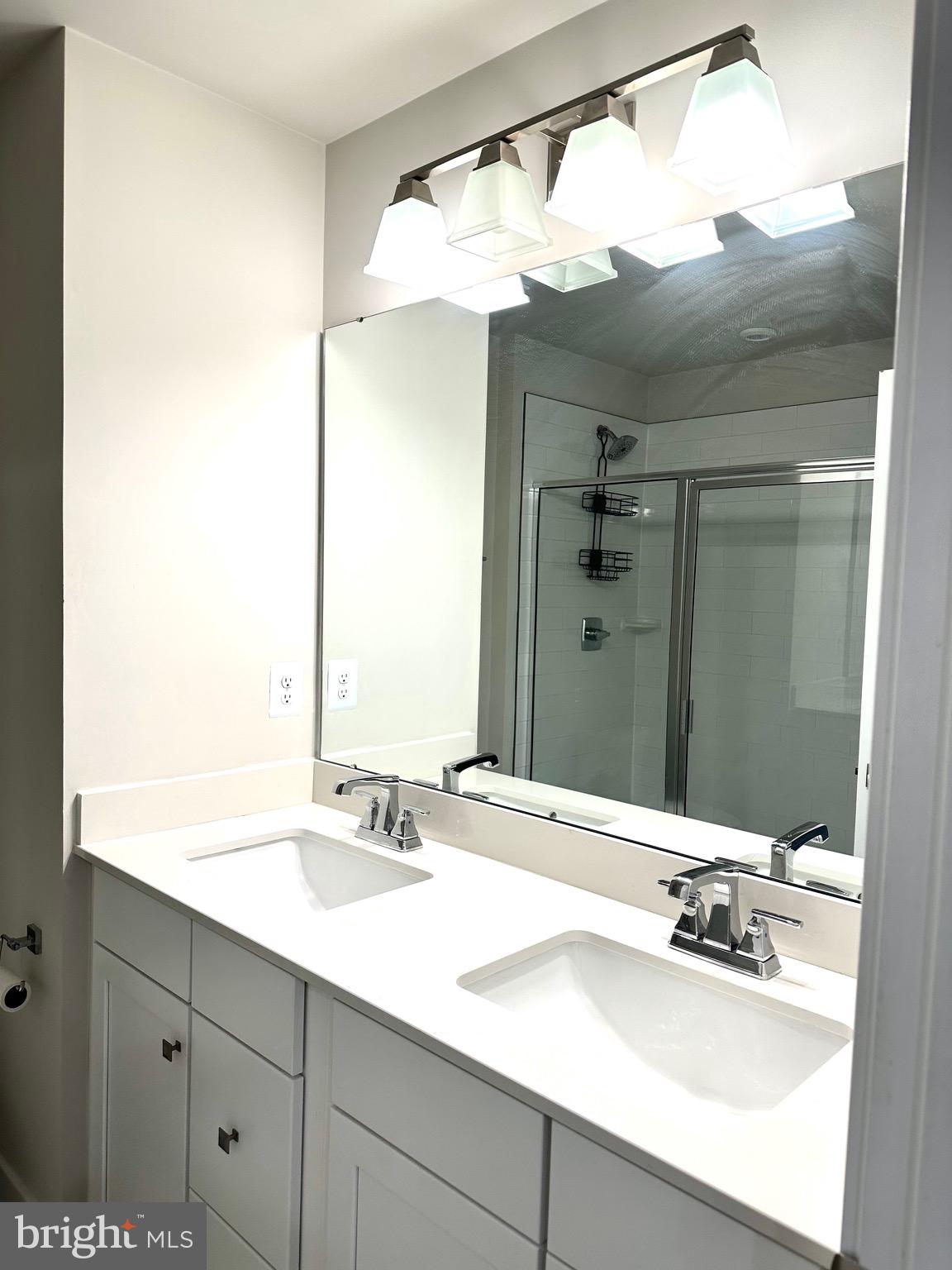 FREDERICKSBURG CITY - Residential Lease