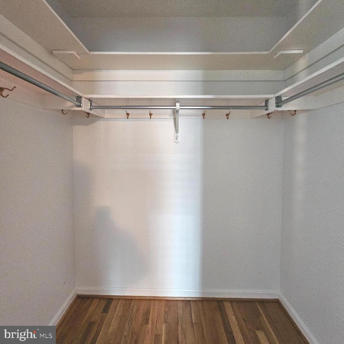 LEEWOOD - Residential Lease