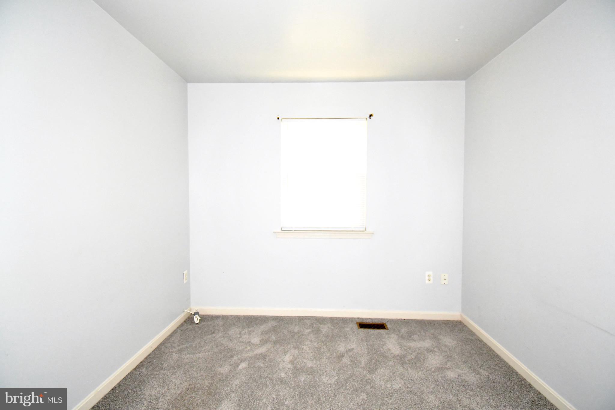 KETTERING OVERLOOK CONDO - Residential Lease