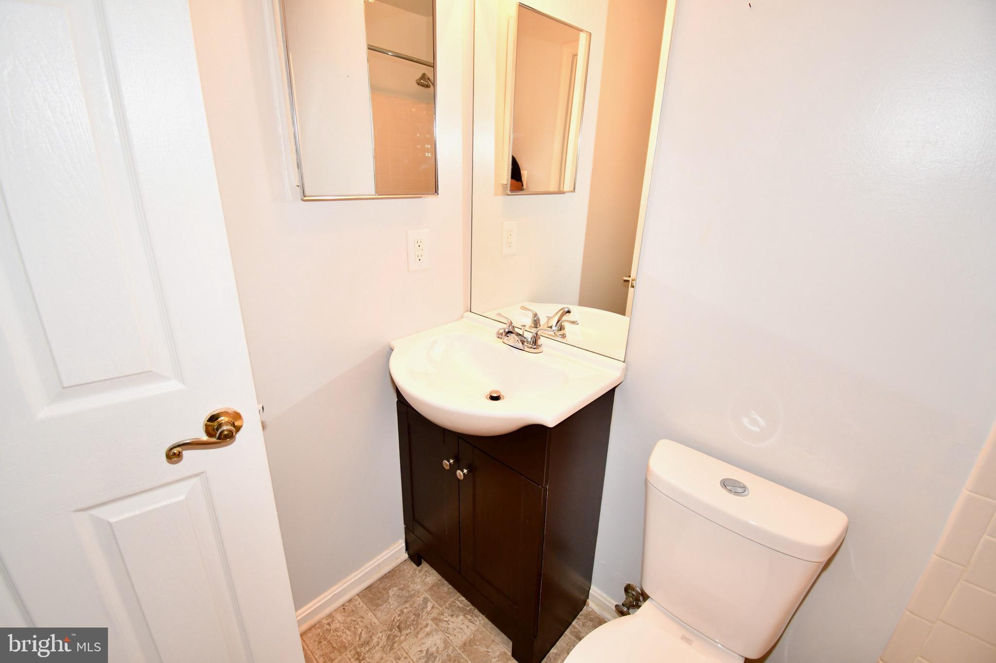 KETTERING OVERLOOK CONDO - Residential Lease