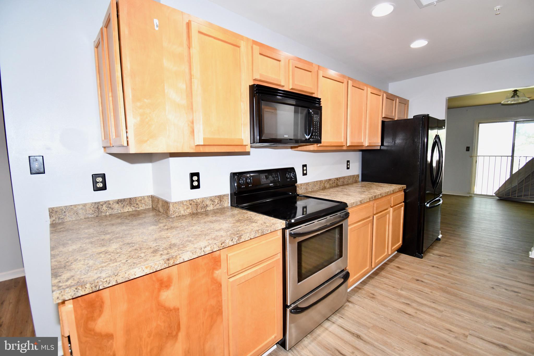 KETTERING OVERLOOK CONDO - Residential Lease