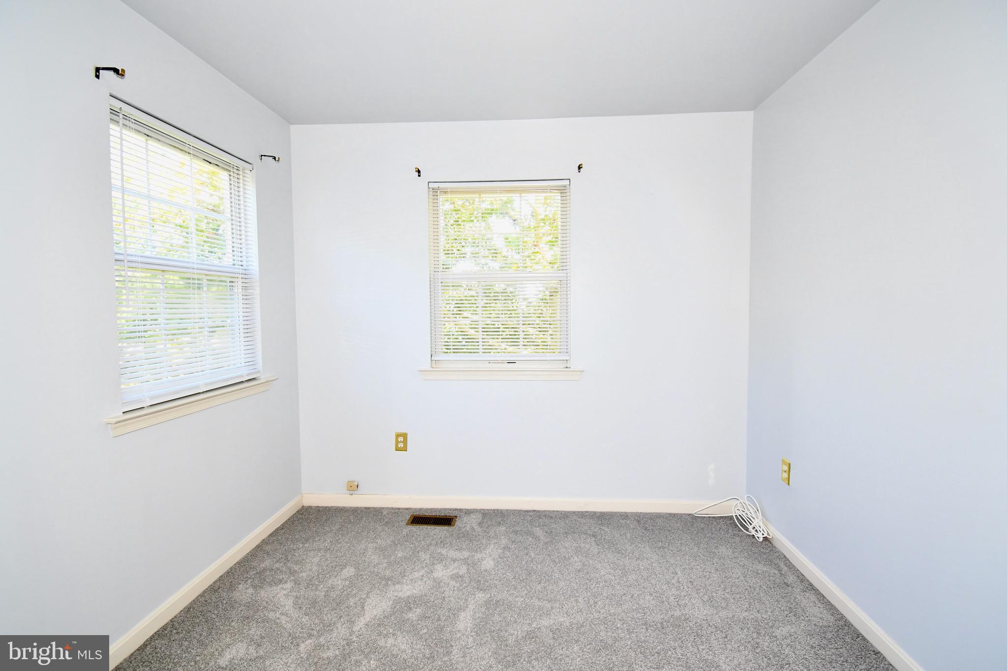 KETTERING OVERLOOK CONDO - Residential Lease