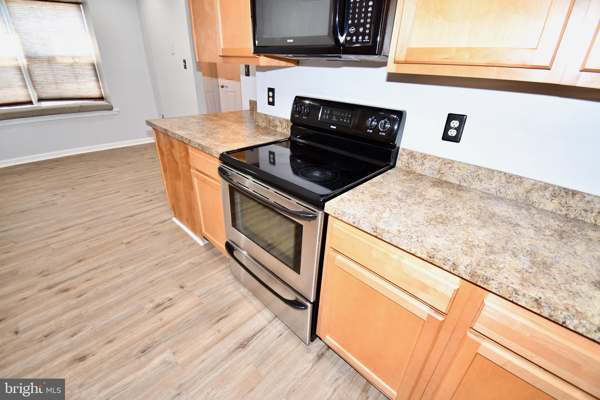 KETTERING OVERLOOK CONDO - Residential Lease