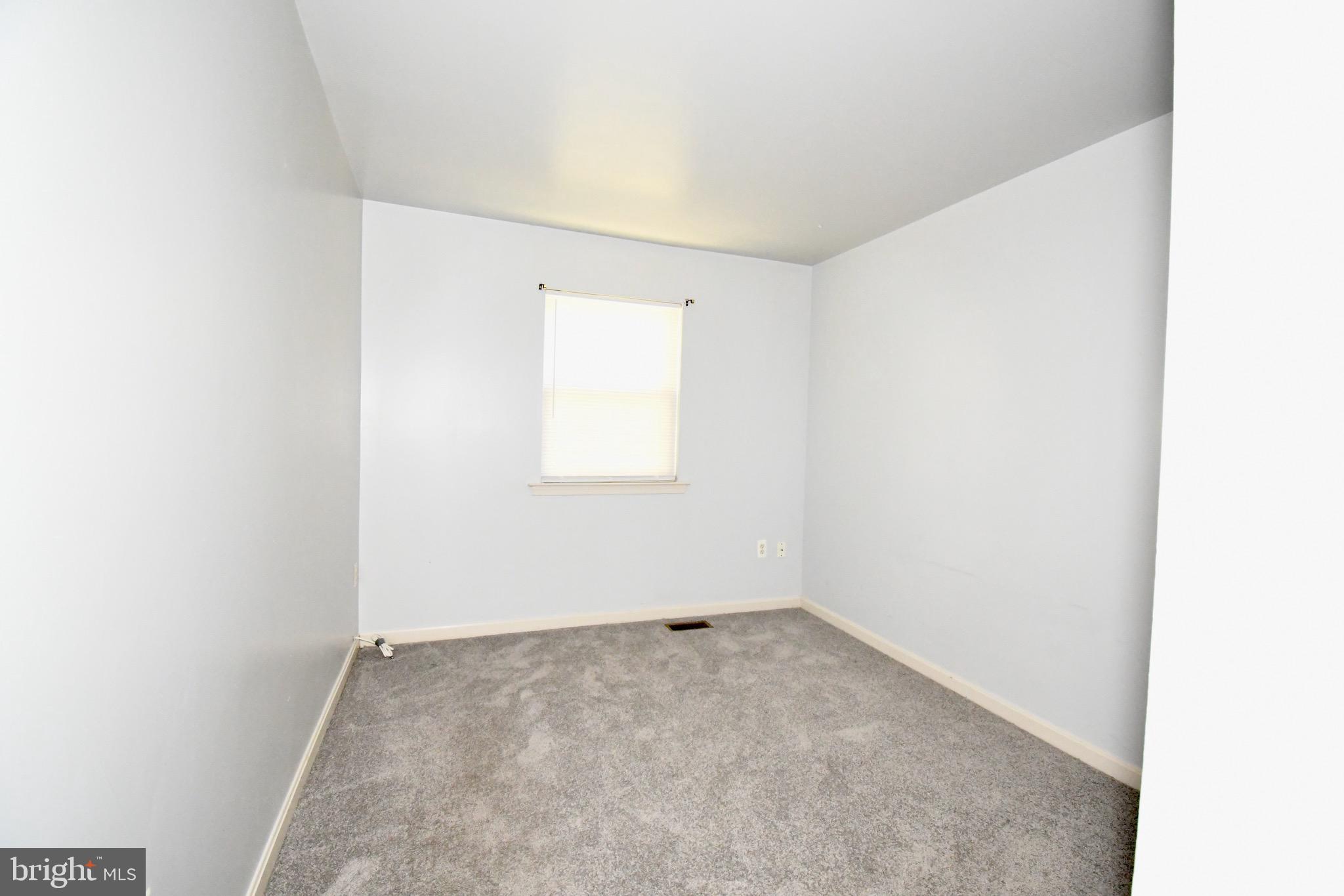 KETTERING OVERLOOK CONDO - Residential Lease