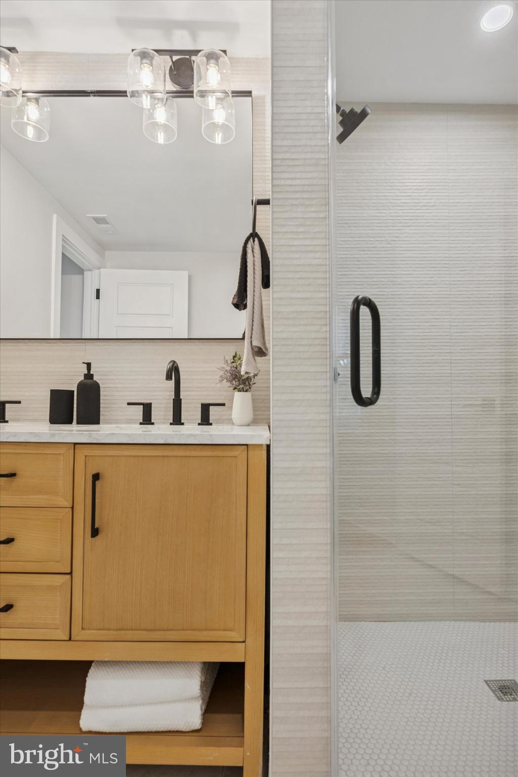 ARDMORE - Residential Lease