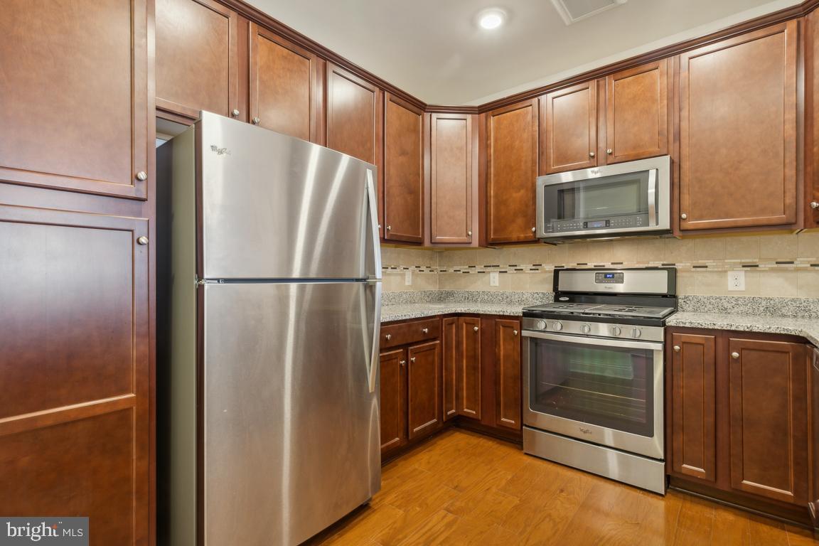 THE GATHERINGS - Residential