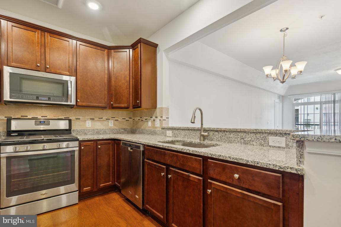 THE GATHERINGS - Residential