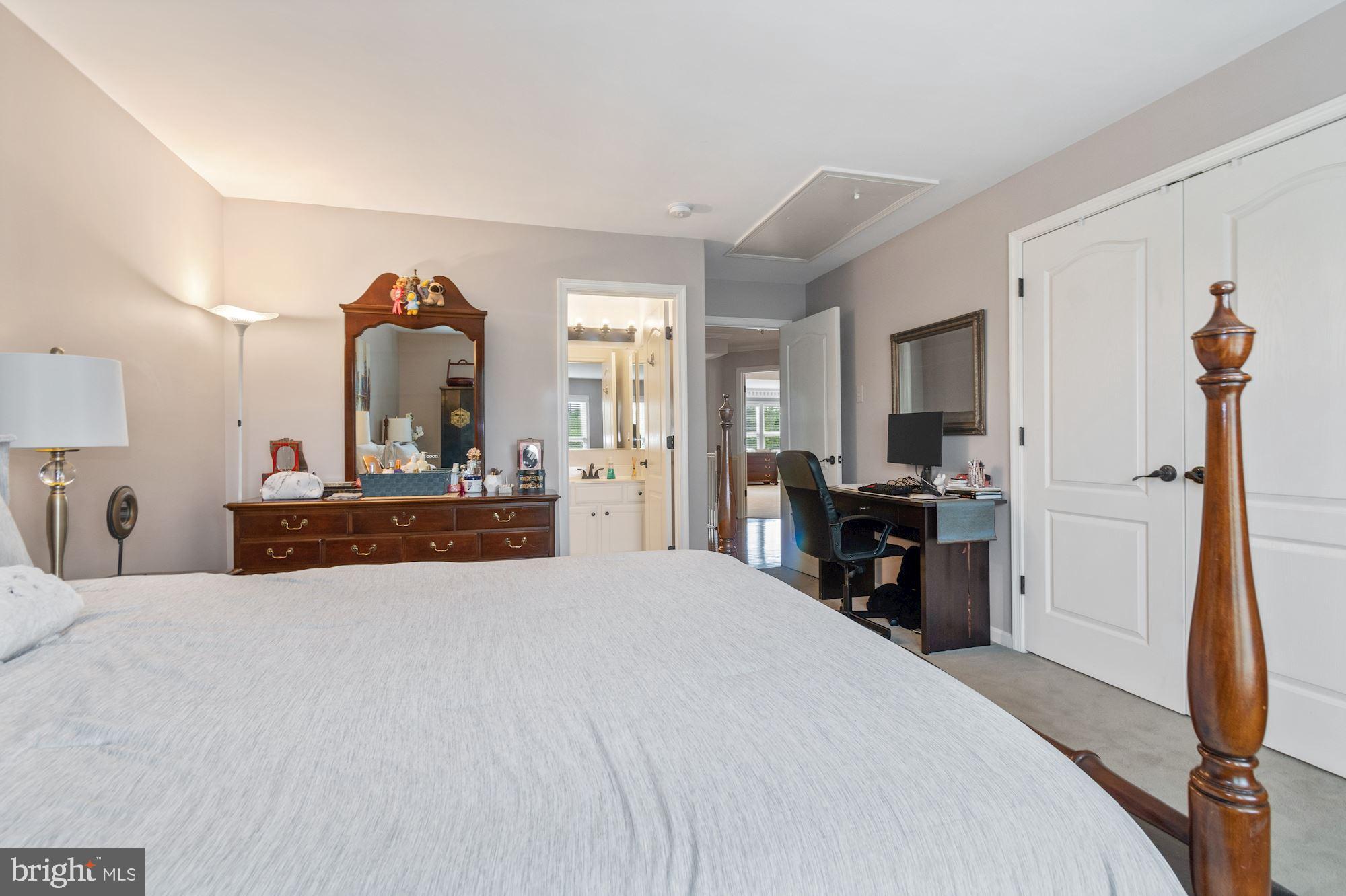 ROLLINMEAD - Residential