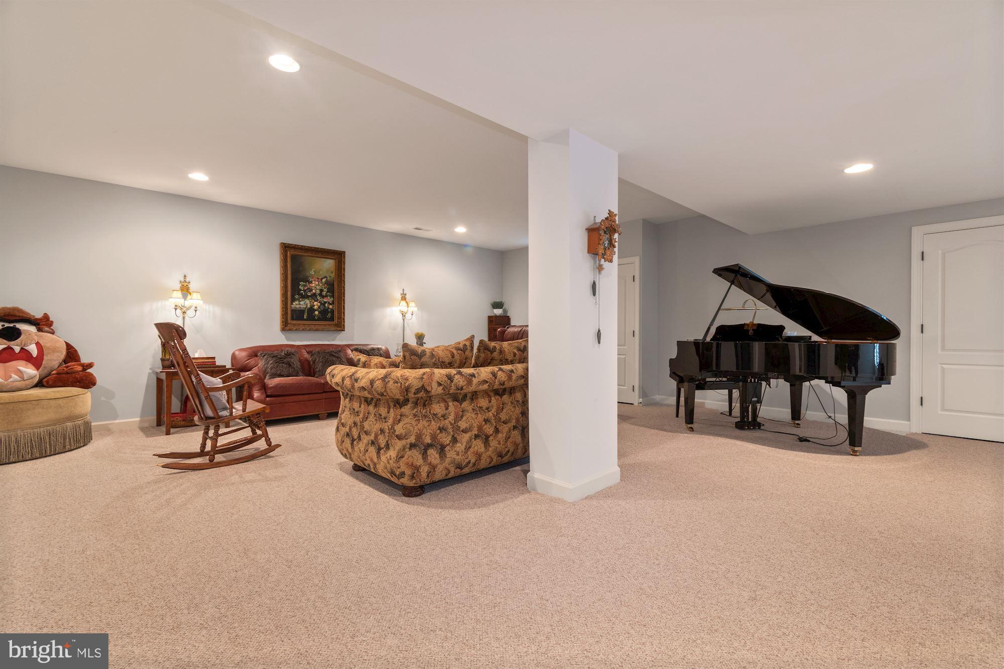 ROLLINMEAD - Residential