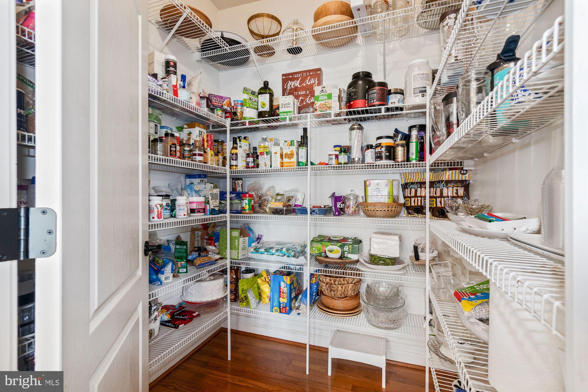 ROLLINMEAD - Residential