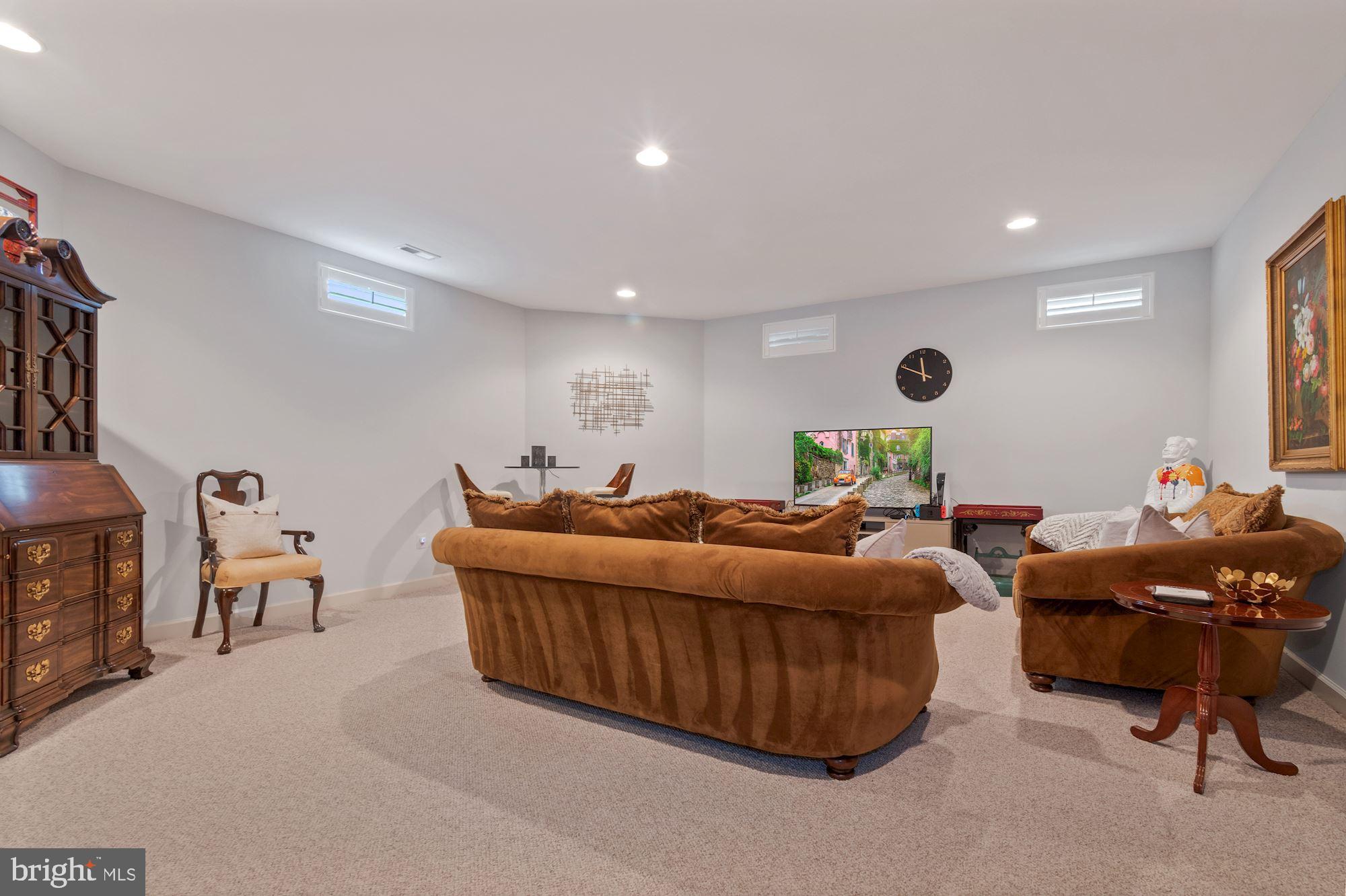 ROLLINMEAD - Residential