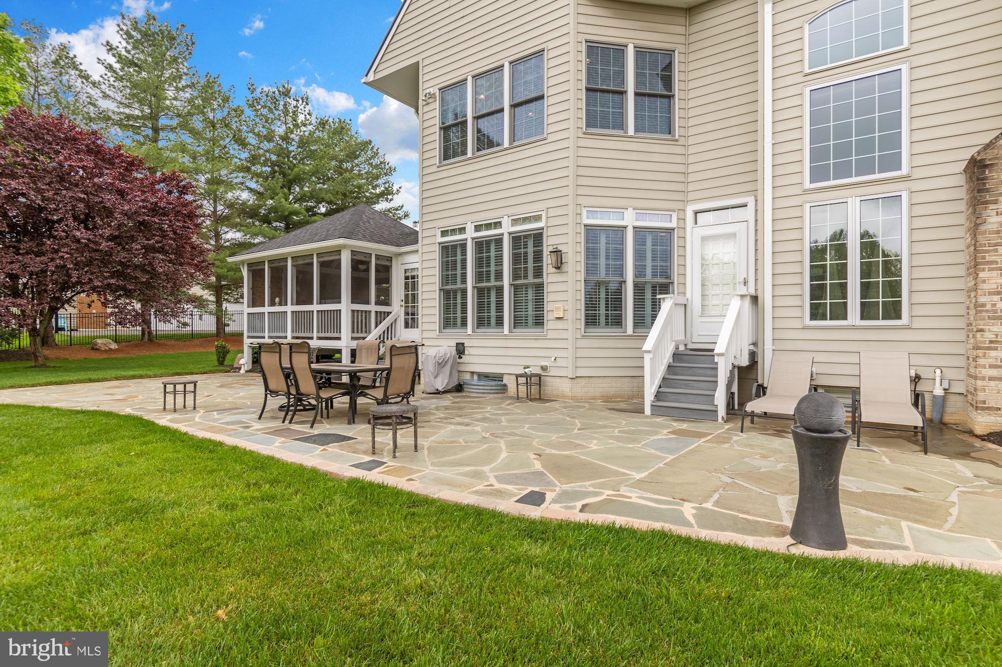 ROLLINMEAD - Residential