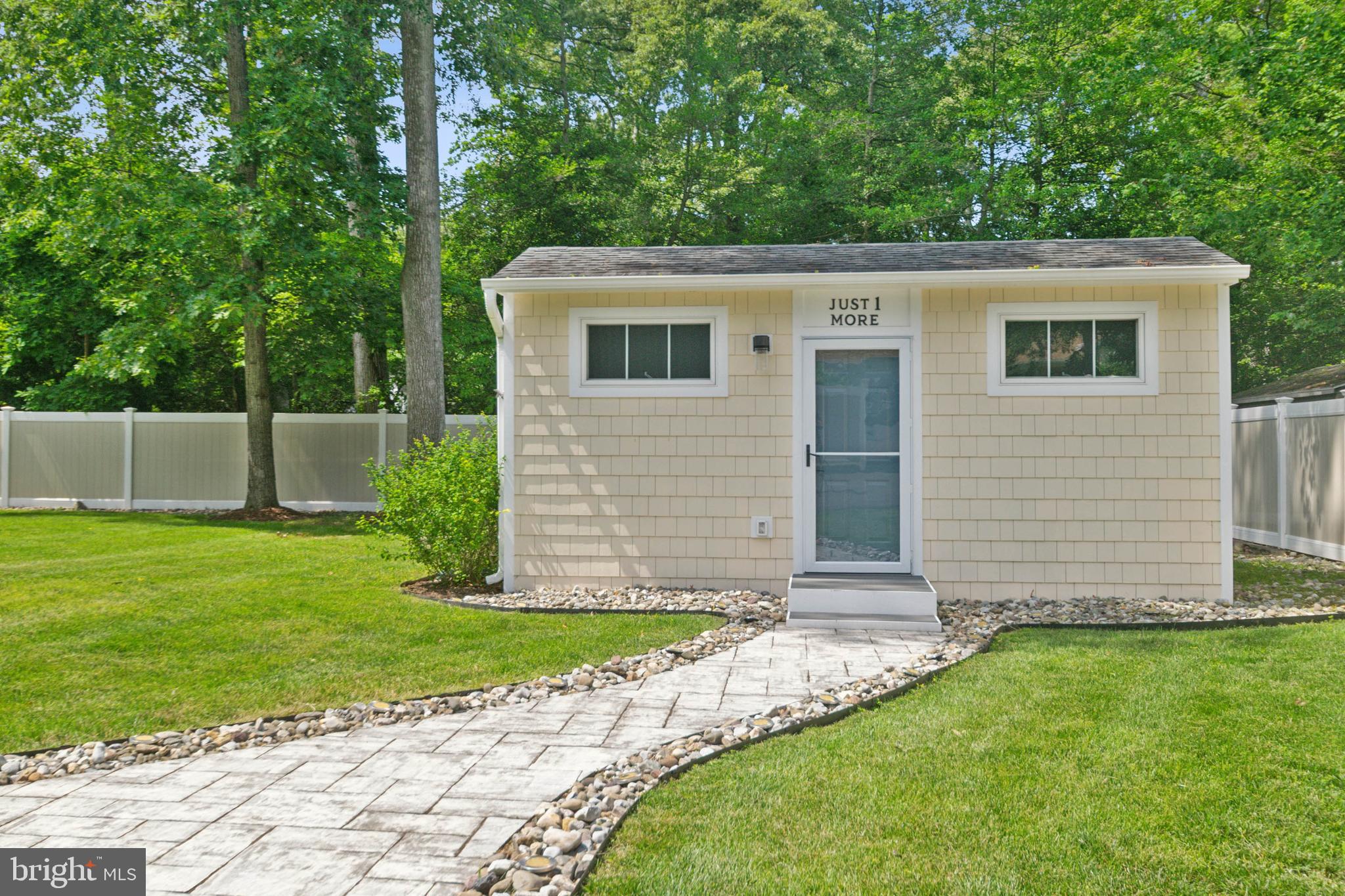 CAPE ARTHUR - Residential