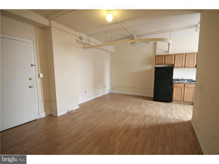 AVENUE OF THE ARTS - Residential Lease