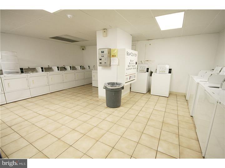 AVENUE OF THE ARTS - Residential Lease