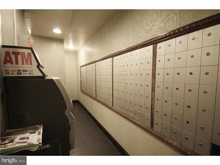 AVENUE OF THE ARTS - Residential Lease