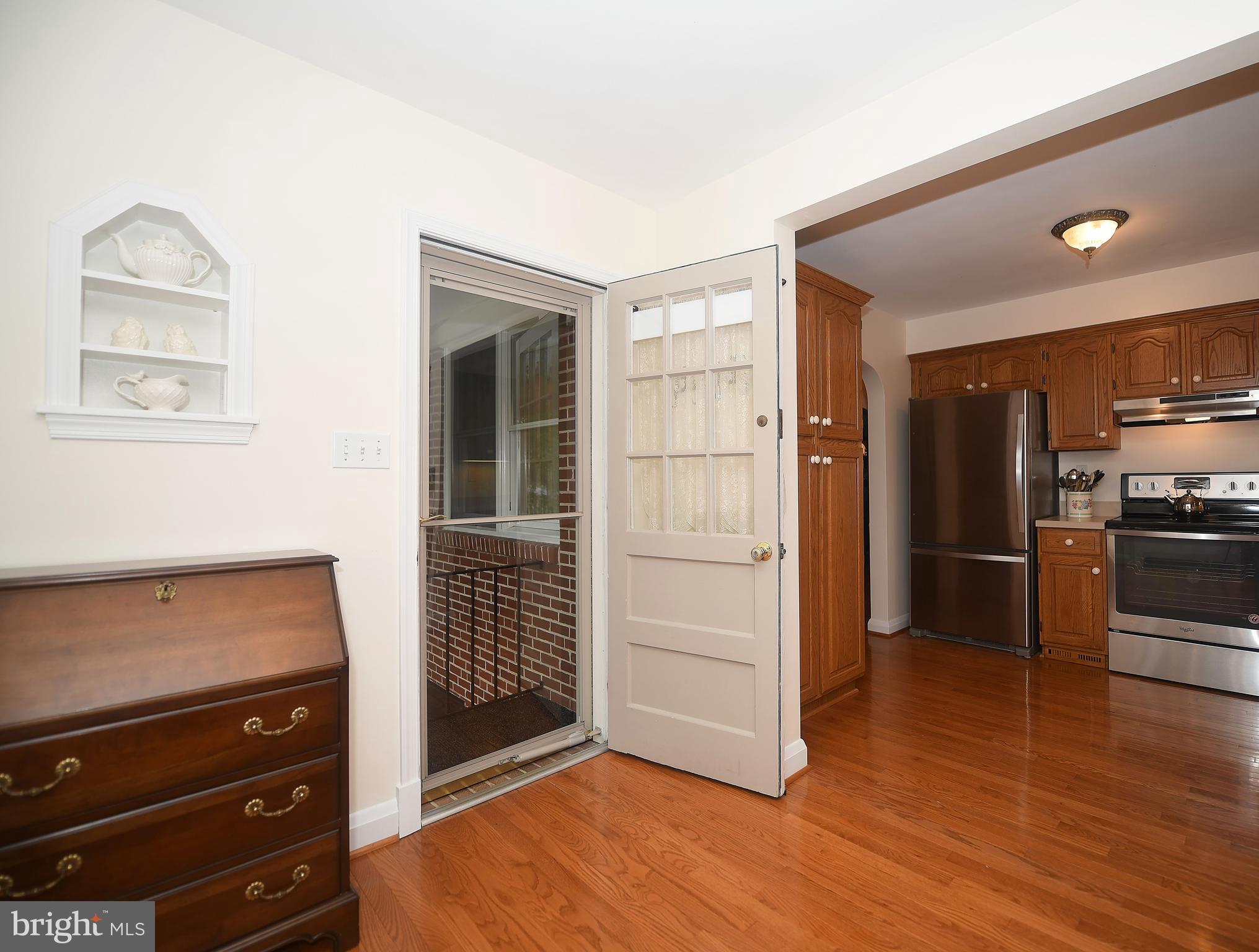 KINGSVILLE - Residential