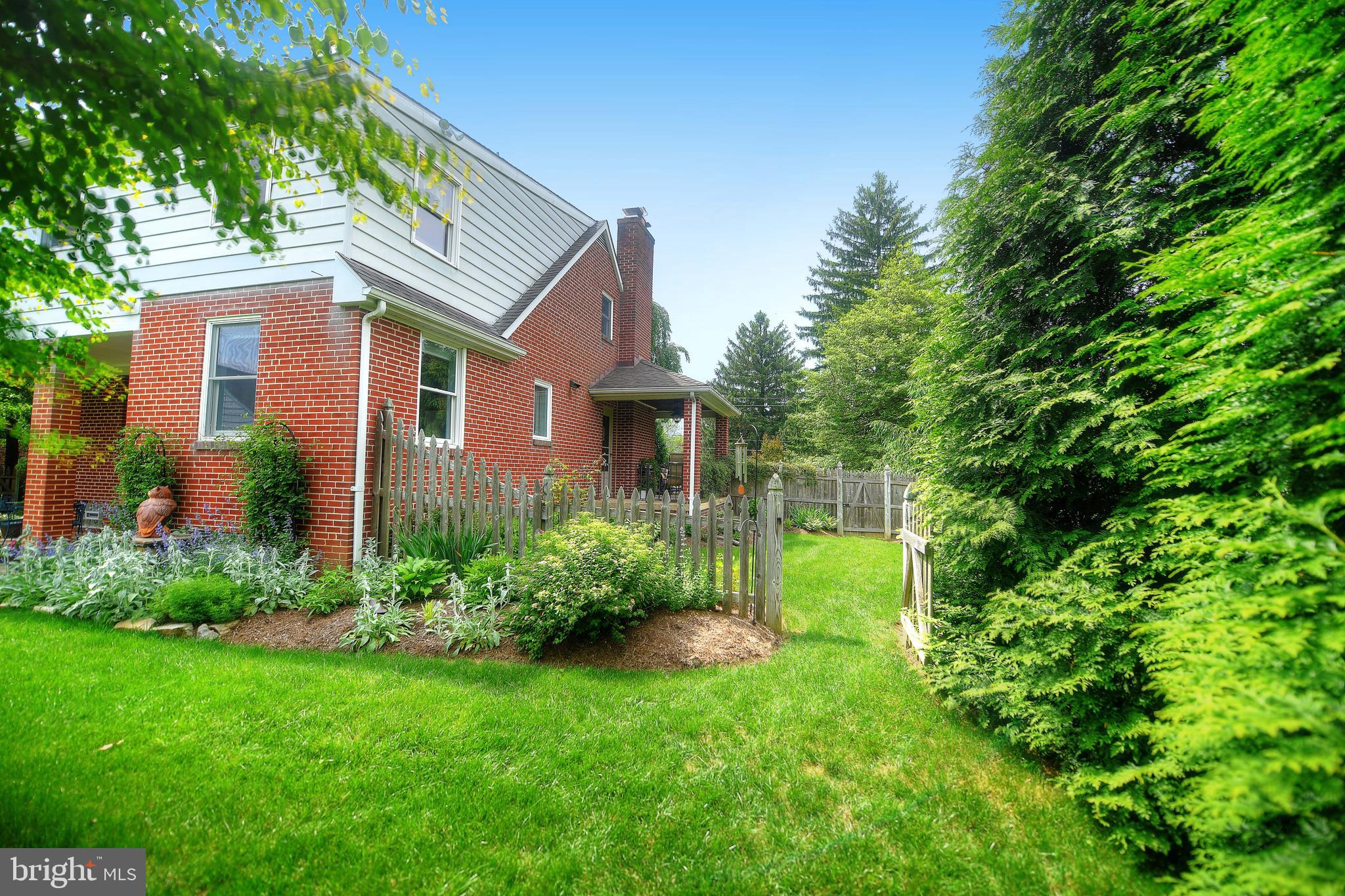 KINGSVILLE - Residential