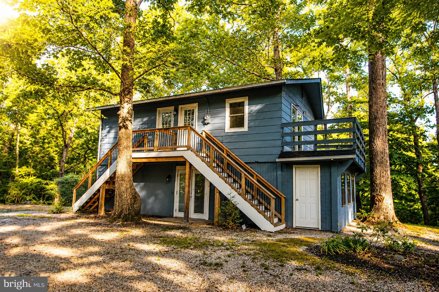 185 POND POINT AVENUE