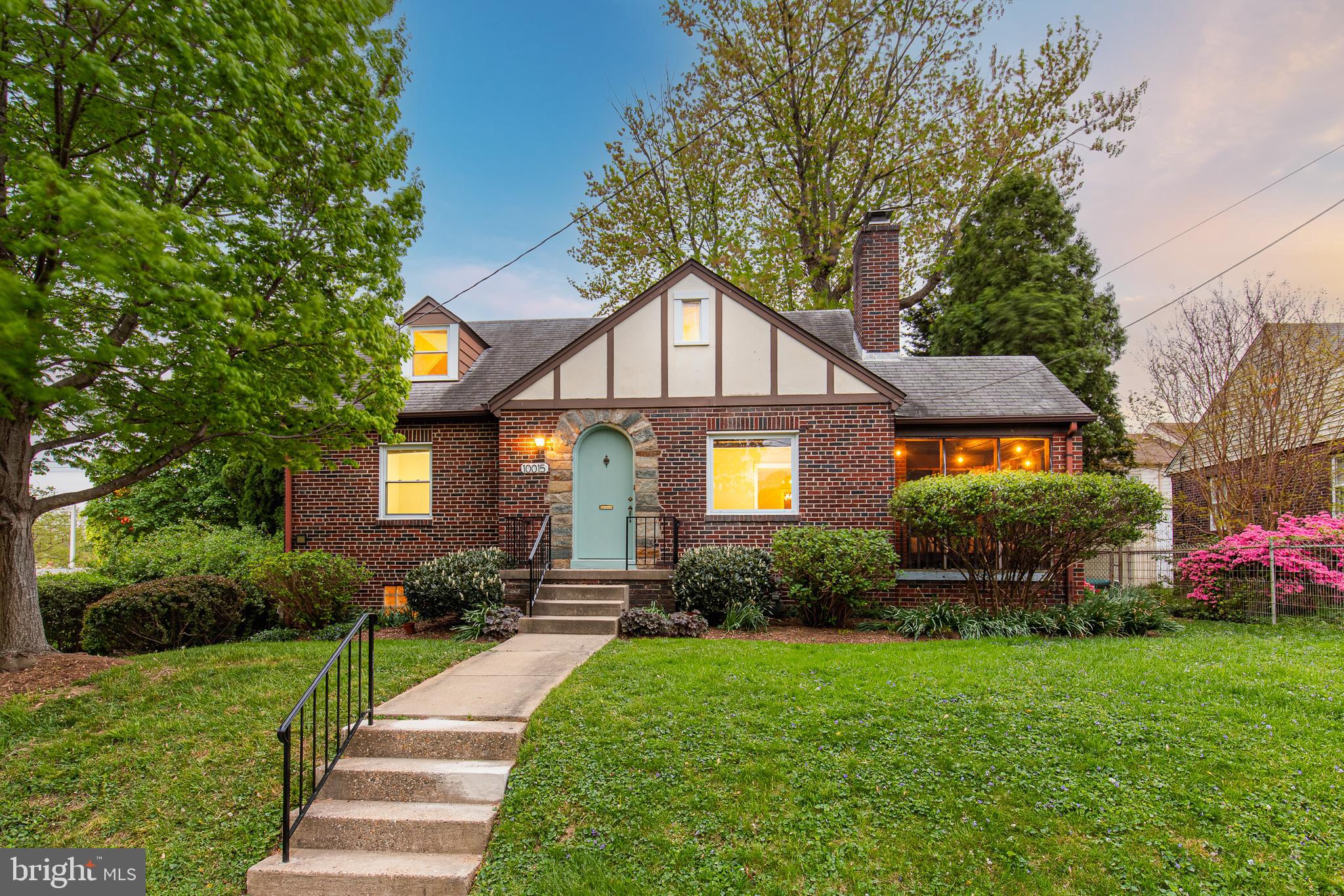 PRICE REDUCED!!! Silver Spring’s Four Corners neighborhood is the location for this lovely Cape Cod with classic features and a flexible floor plan to meet a variety of lifestyles. The well-built home features two bedrooms and a bath on the main level and a spacious upstairs retreat that would make an ideal main bedroom, office, studio, or craft space. It has plenty of storage, a cozy built-in daybed, and windows to let the sunlight flow in.
Hardwood floors grace the main level, and you’ll love the timeless features like the arched front doorway, beautiful brick wood-burning fireplace, and the nearby dining room that leads to the convenient kitchen. It’s perfectly appointed for easy meal prep. Find additional space for dining, relaxing, or enjoying summer days and nights on the screened-in porch that overlooks the home’s lovely yard.
Adding to the space is an unfinished basement with tons of possibilities for recreation, crafts, or a workshop. Don’t let this one get away, contact us today so you can start adding your personal touches to this Silver Spring gem.