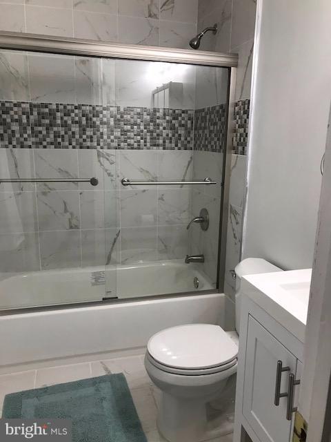 CHADWICK MANOR - Residential