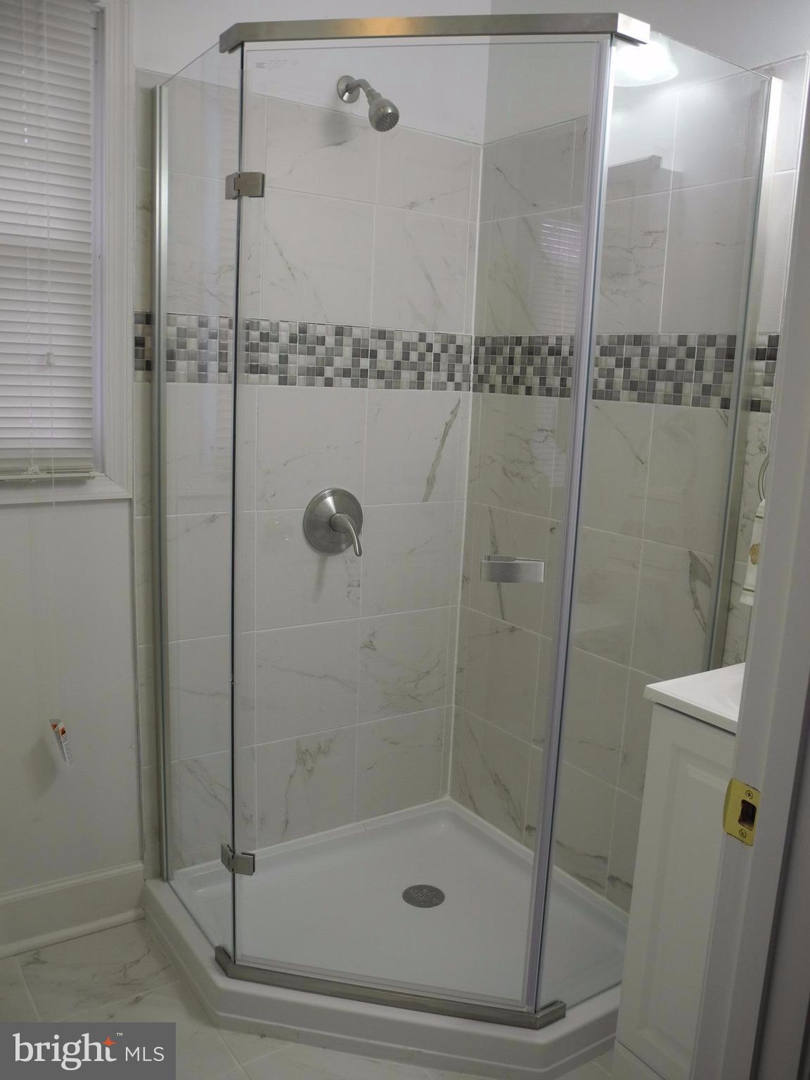 CHADWICK MANOR - Residential