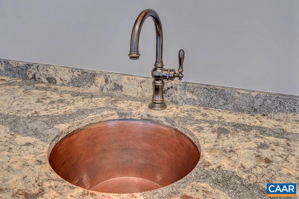 SPRING CREEK - Residential