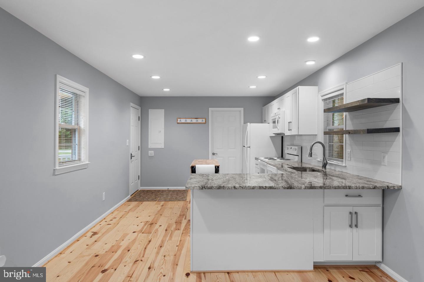 44600 TALL TIMBERS ROAD UNIT B