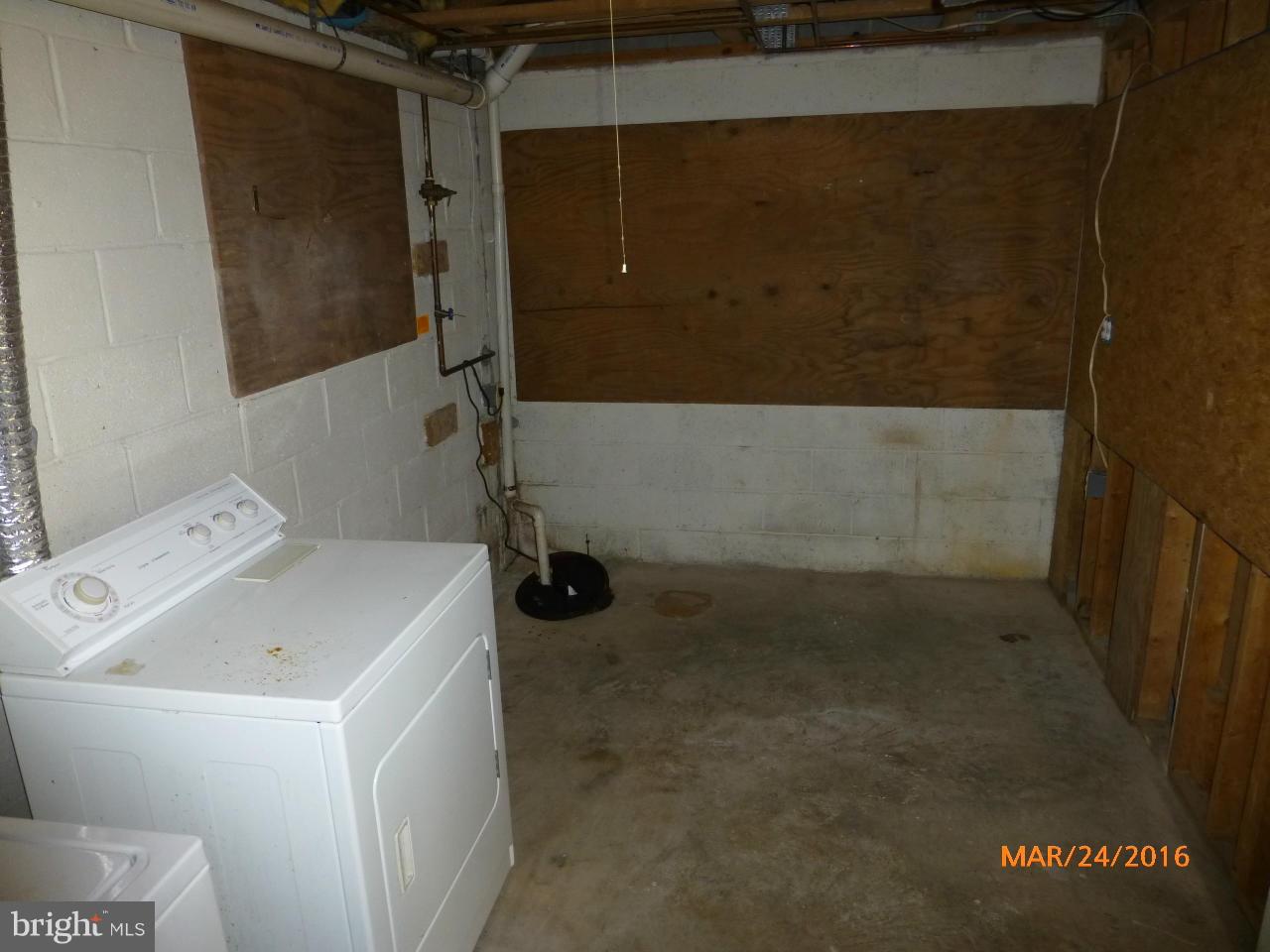 ROLLING CREST - Residential