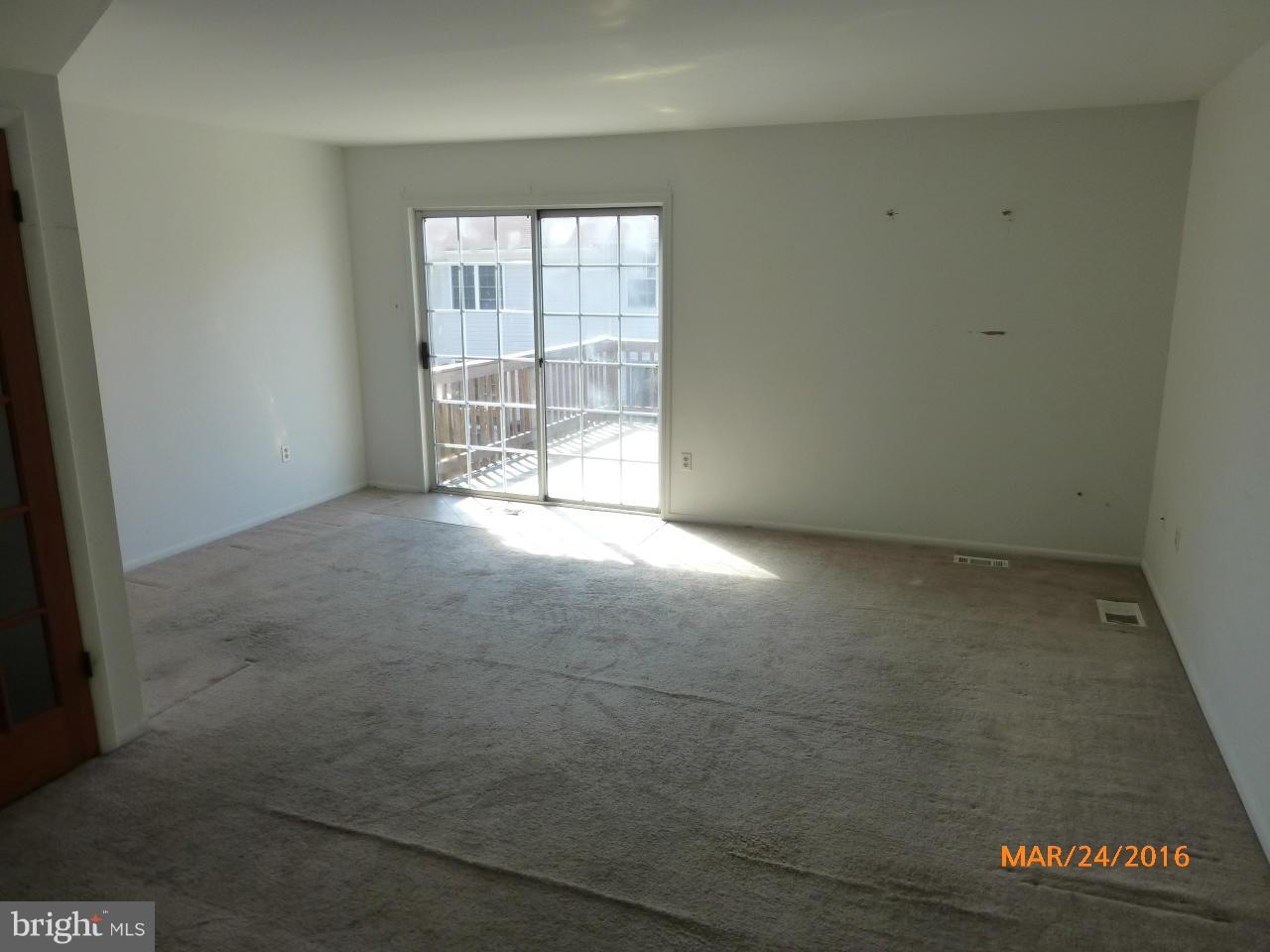 ROLLING CREST - Residential