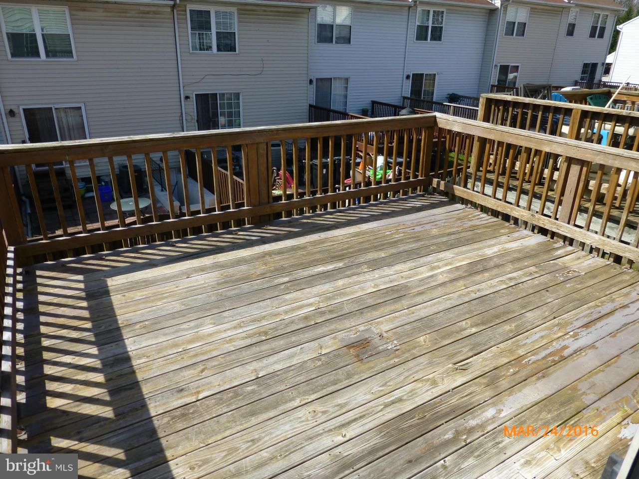 ROLLING CREST - Residential