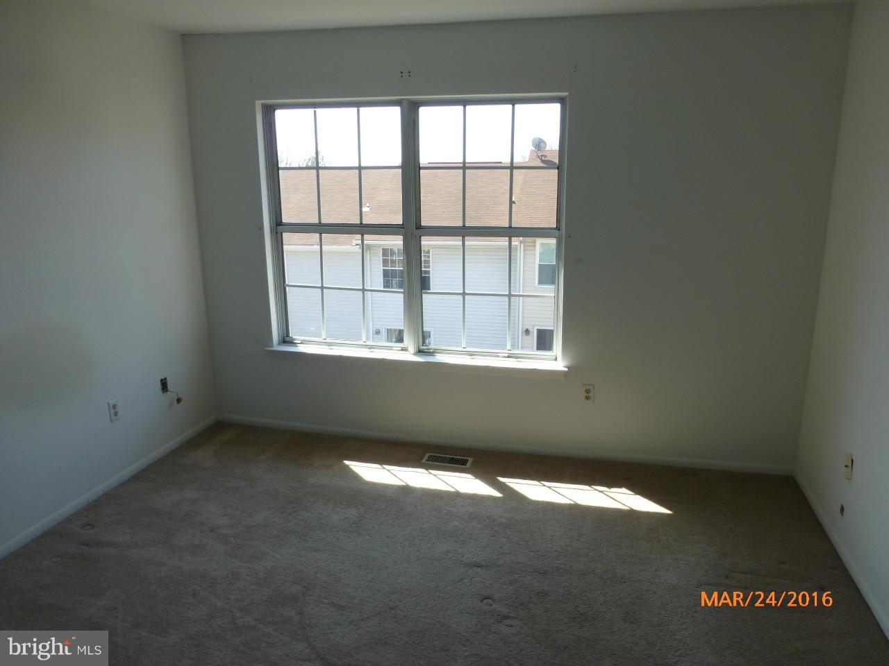 ROLLING CREST - Residential