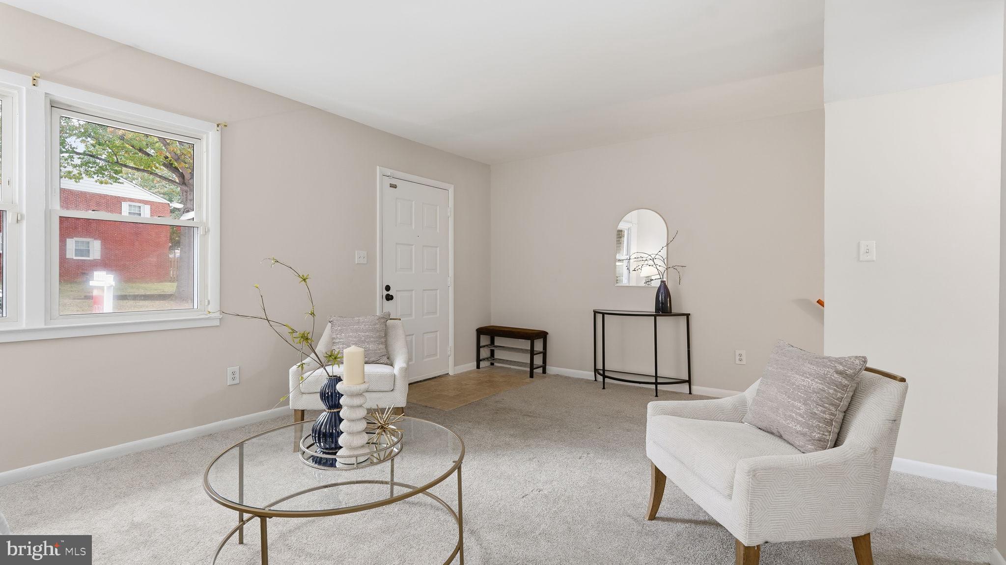 DALE CITY - Residential