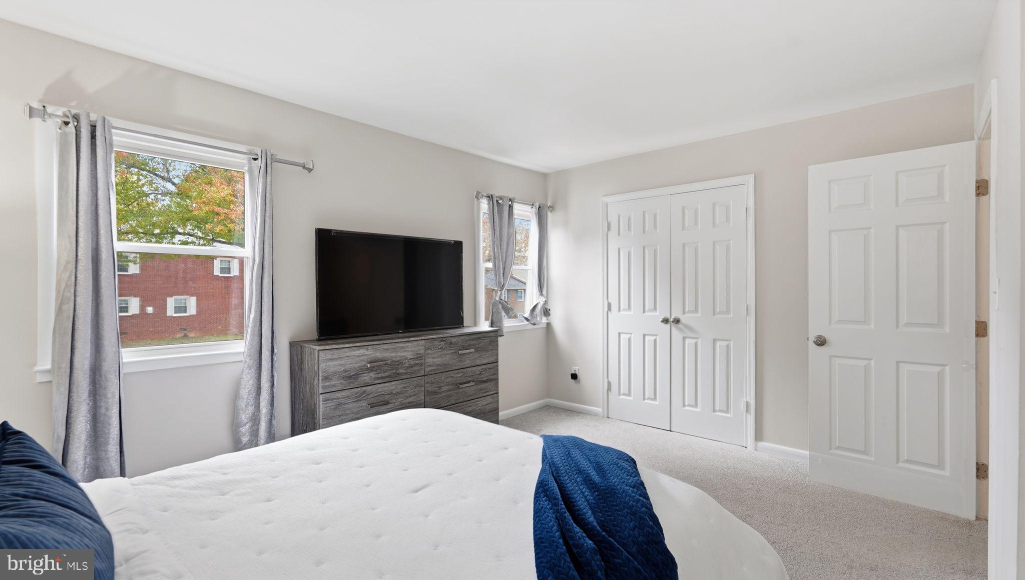 DALE CITY - Residential