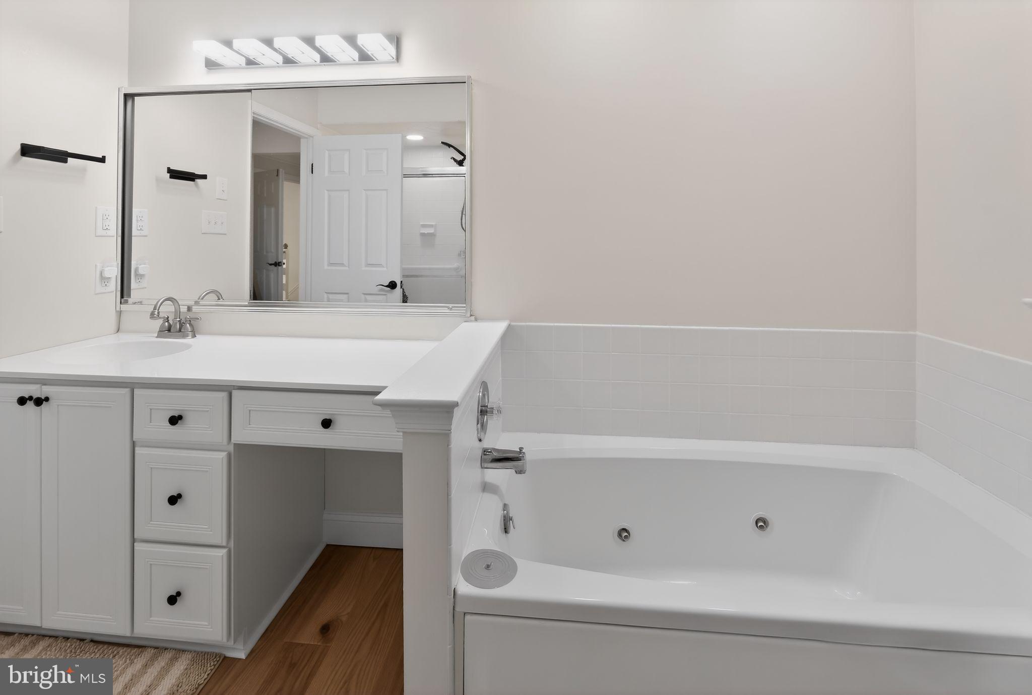 STEEPLECHASE - Residential