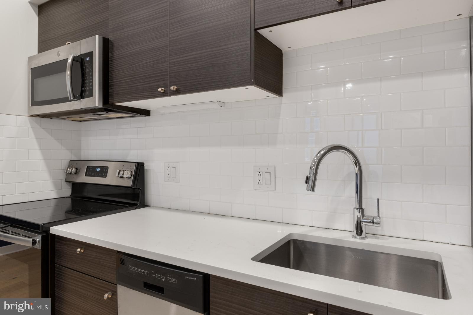 OLD CITY - Residential Lease