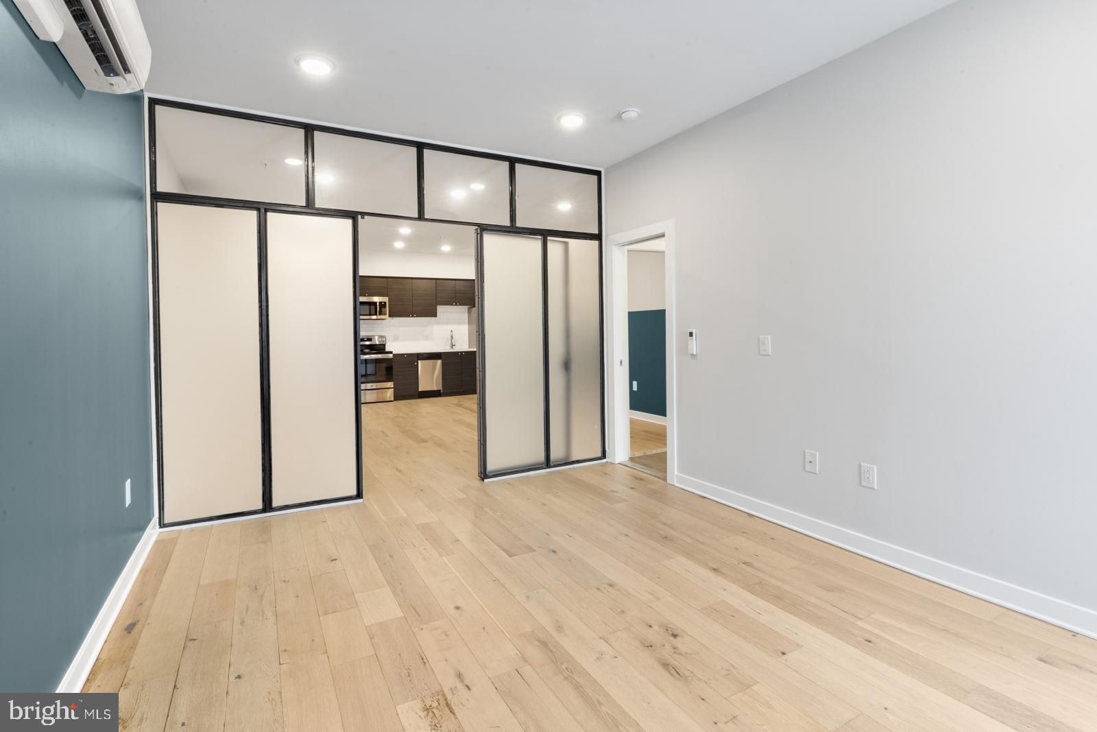 OLD CITY - Residential Lease