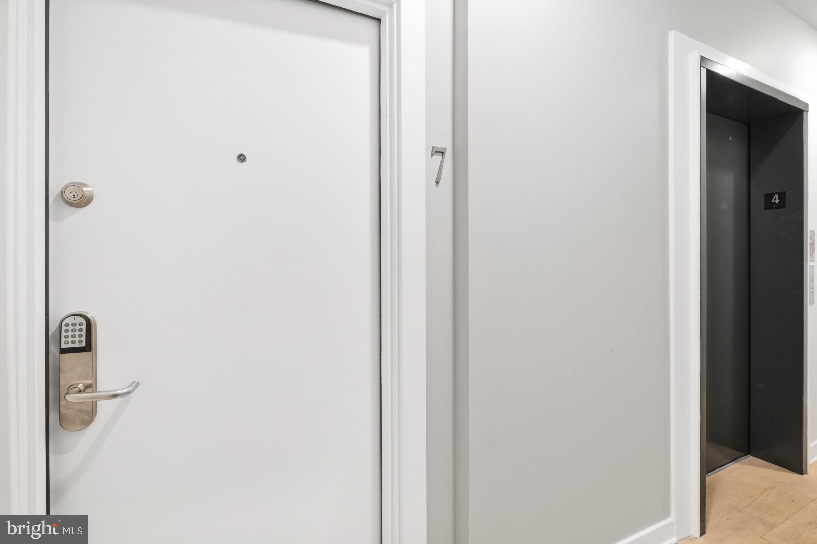 OLD CITY - Residential Lease