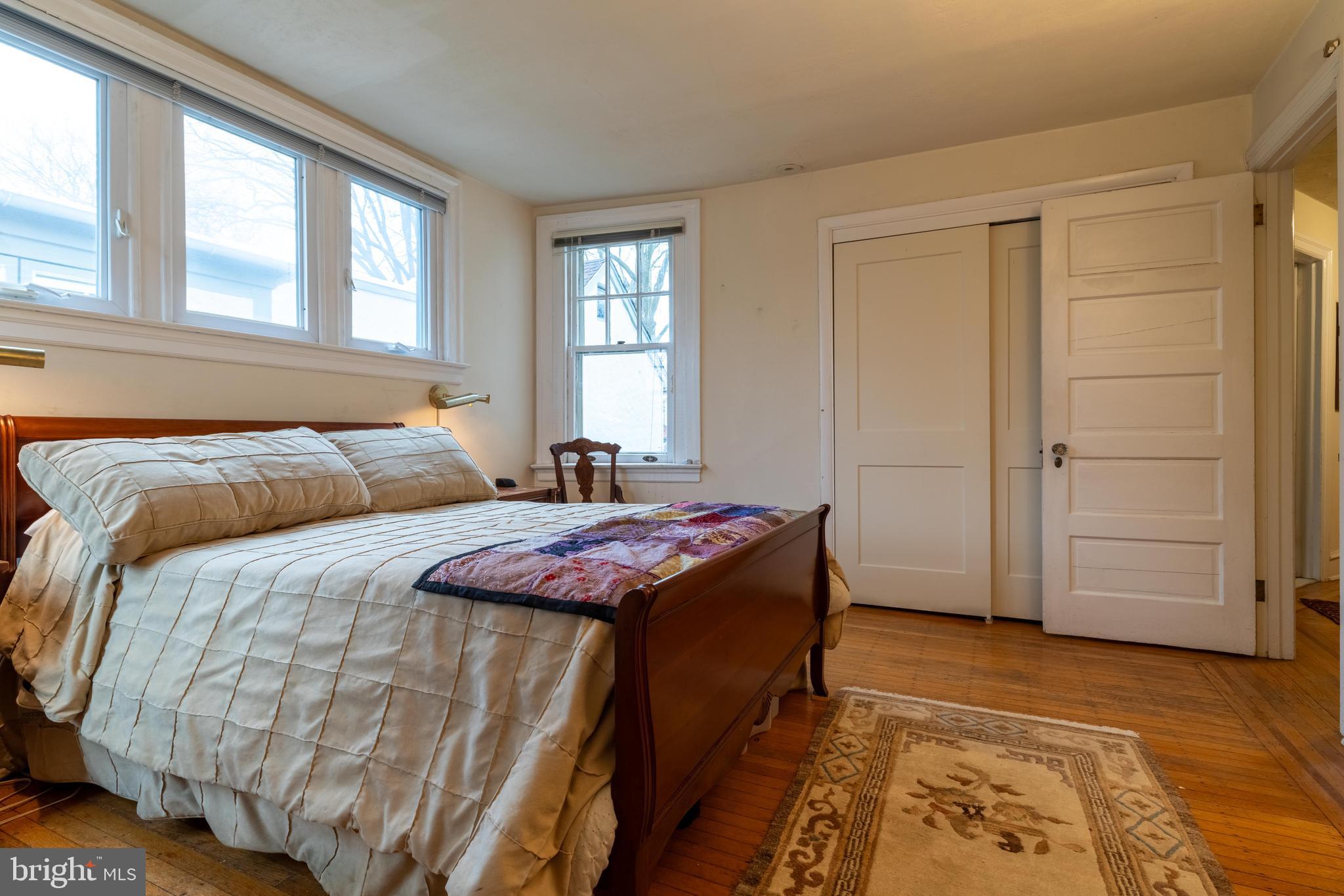 CHESTNUT HILL - Residential