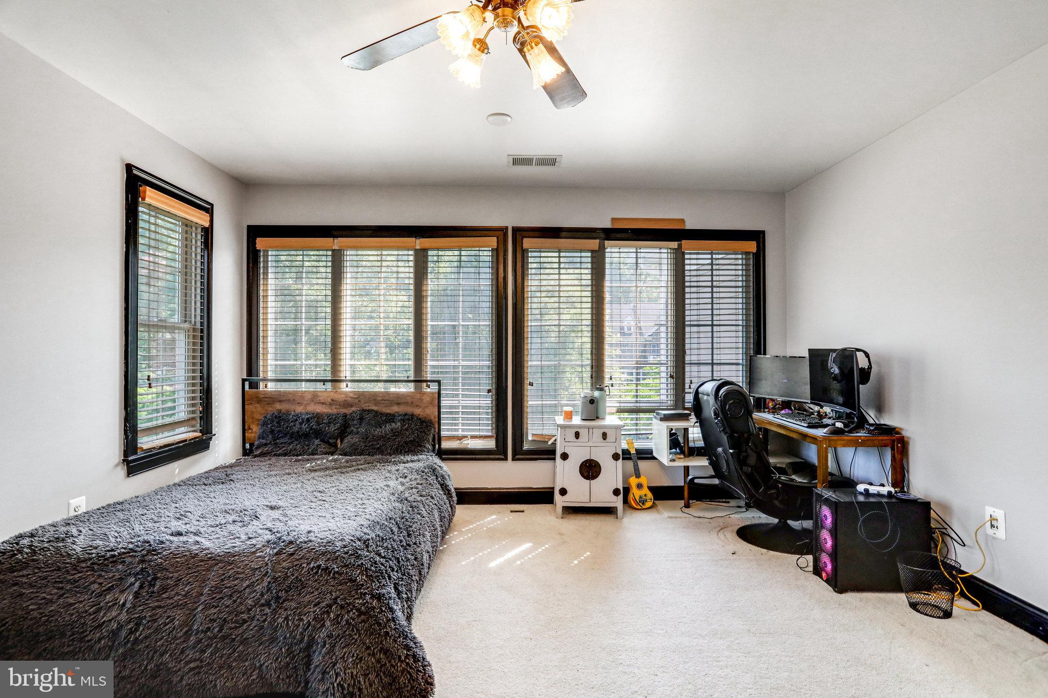 HAMPTONS AT WOODMORE - Residential