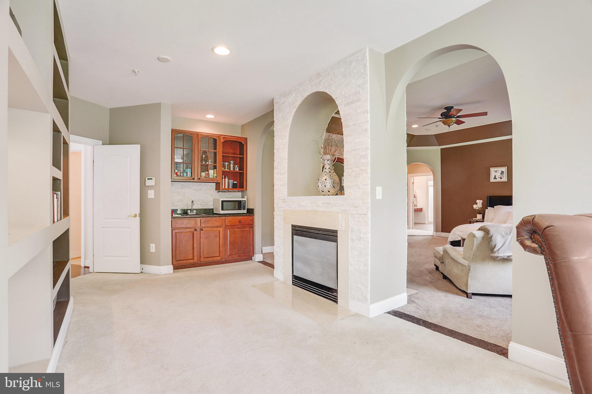 HAMPTONS AT WOODMORE - Residential