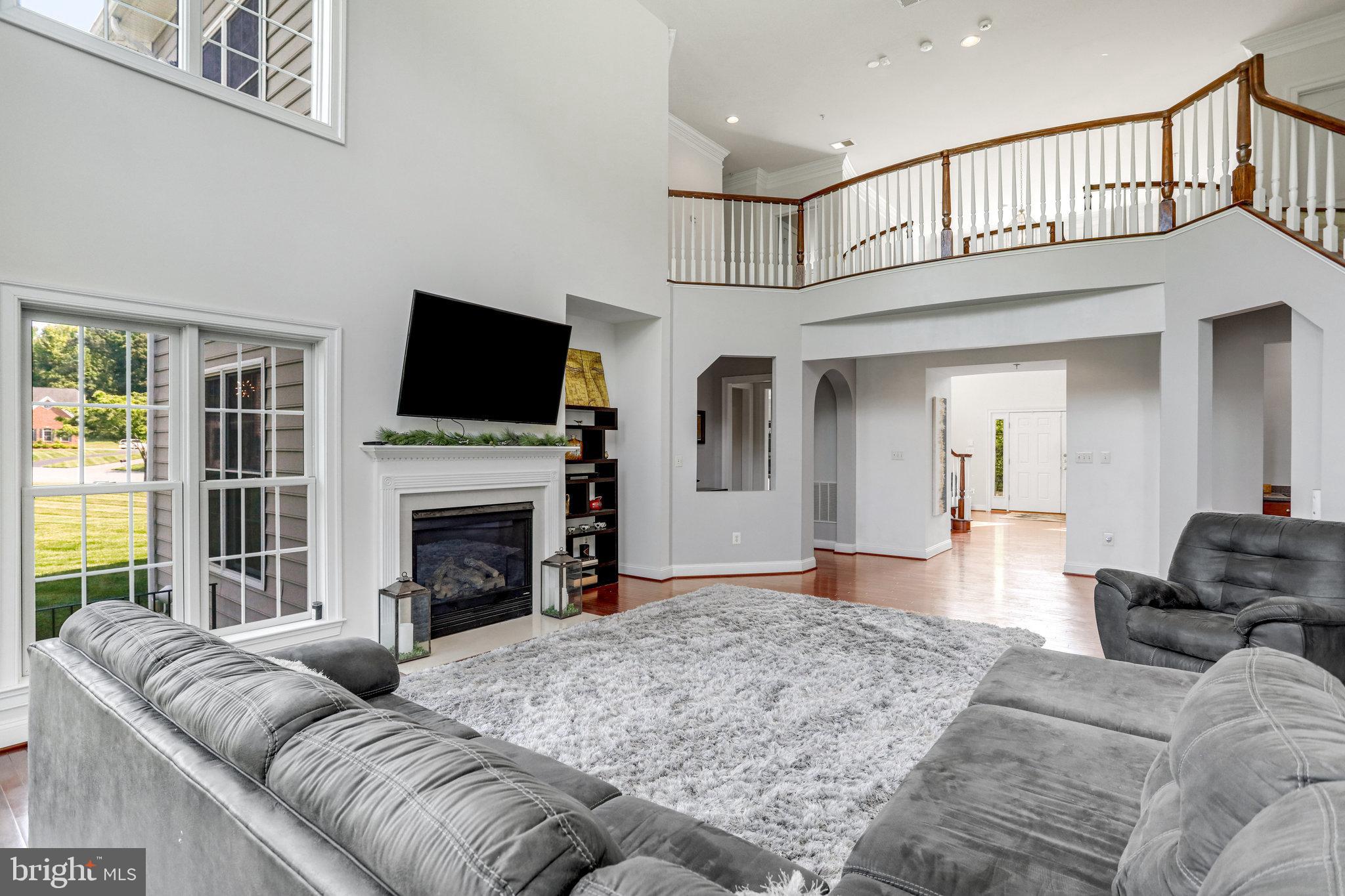 HAMPTONS AT WOODMORE - Residential