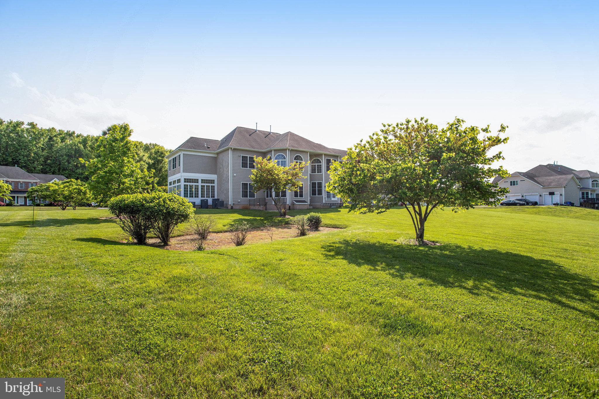 HAMPTONS AT WOODMORE - Residential