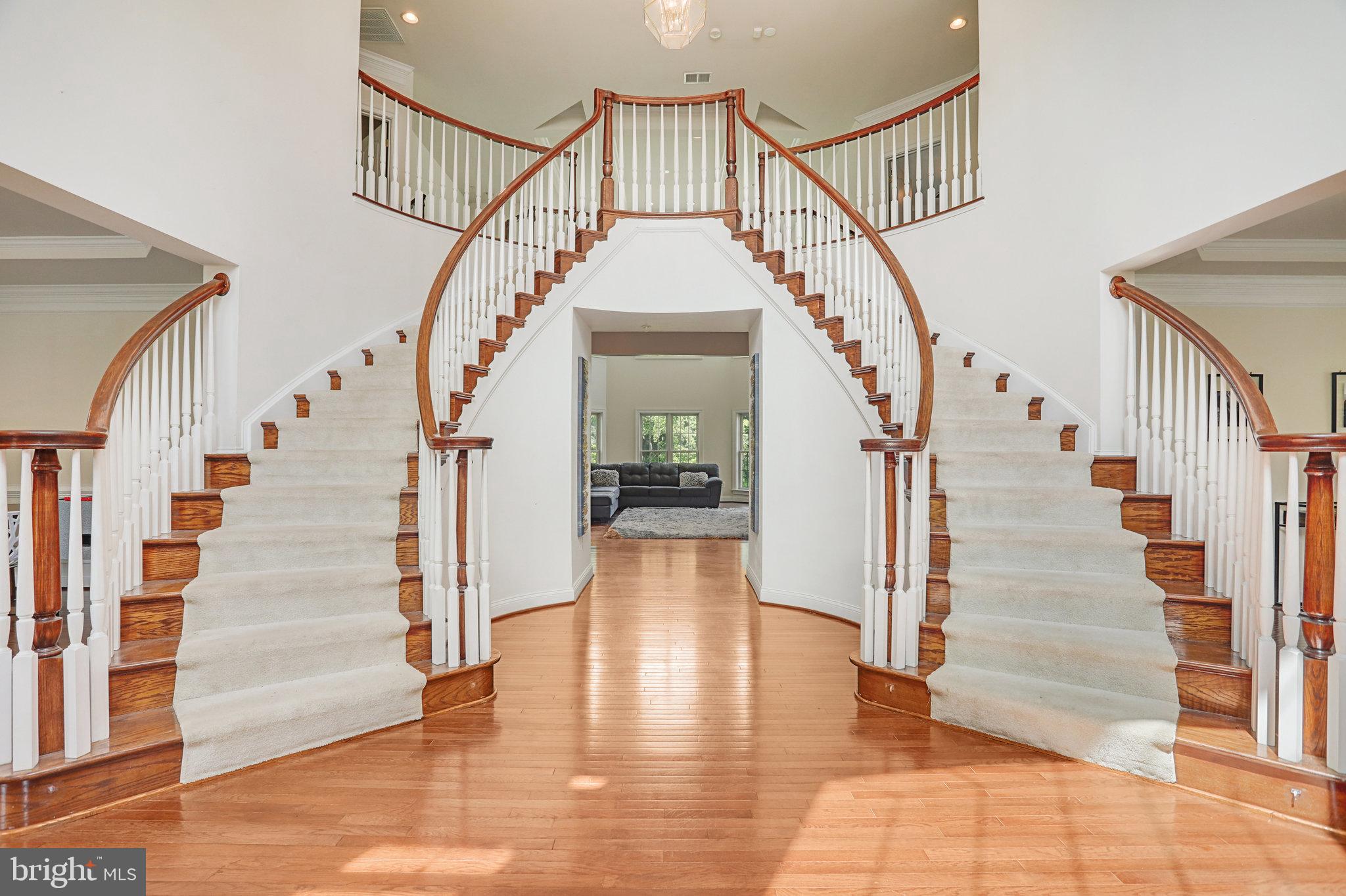 HAMPTONS AT WOODMORE - Residential