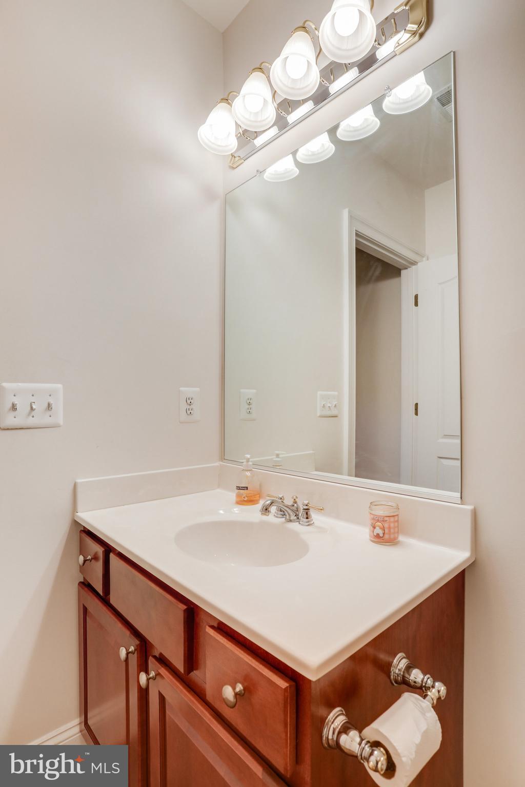 HAMPTONS AT WOODMORE - Residential